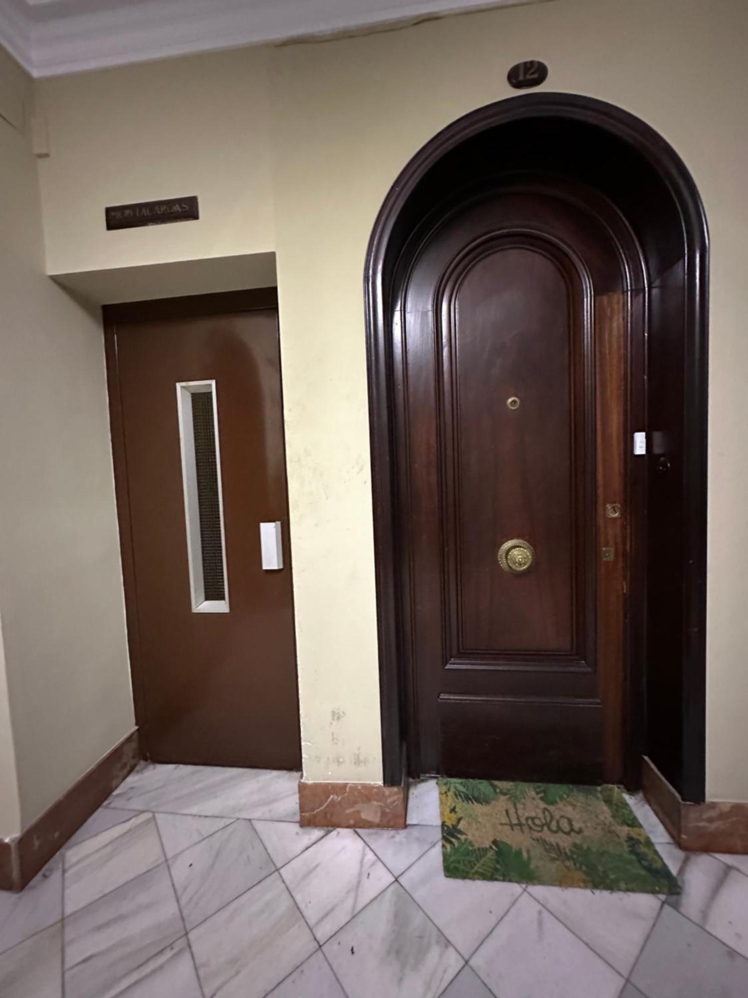 Mirador 1 Del Mercado - Con Bano Privado En El Centro De La Ciudad Vella Alloggio in famiglia